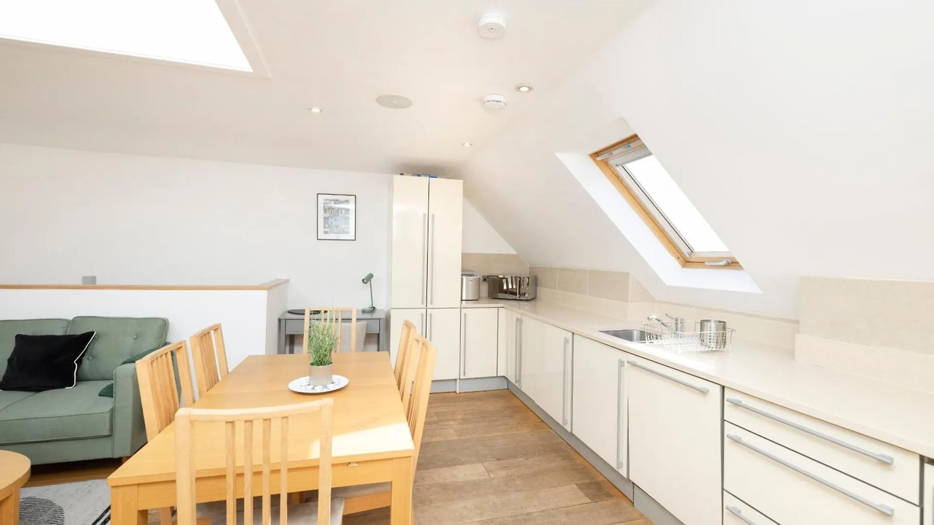Joivy Superb Flats In The Heart Of Edinburgh Διαμέρισμα