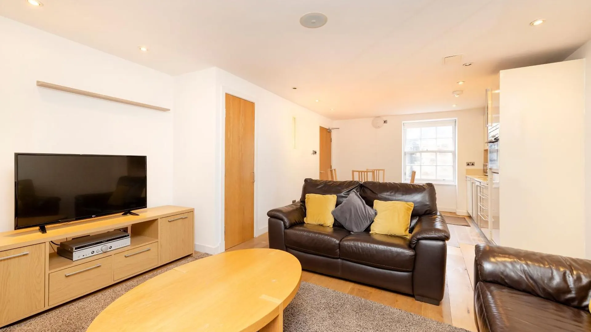 Joivy Superb Flats In The Heart Of Edinburgh Διαμέρισμα