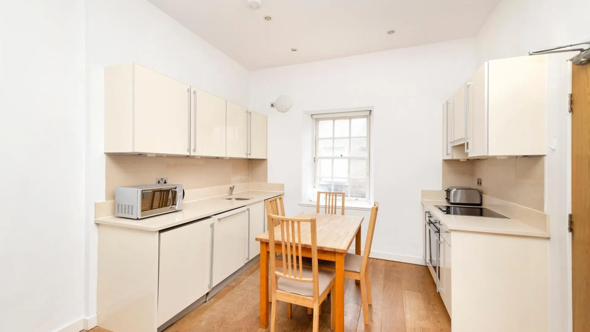Joivy Superb Flats In The Heart Of Edinburgh Διαμέρισμα