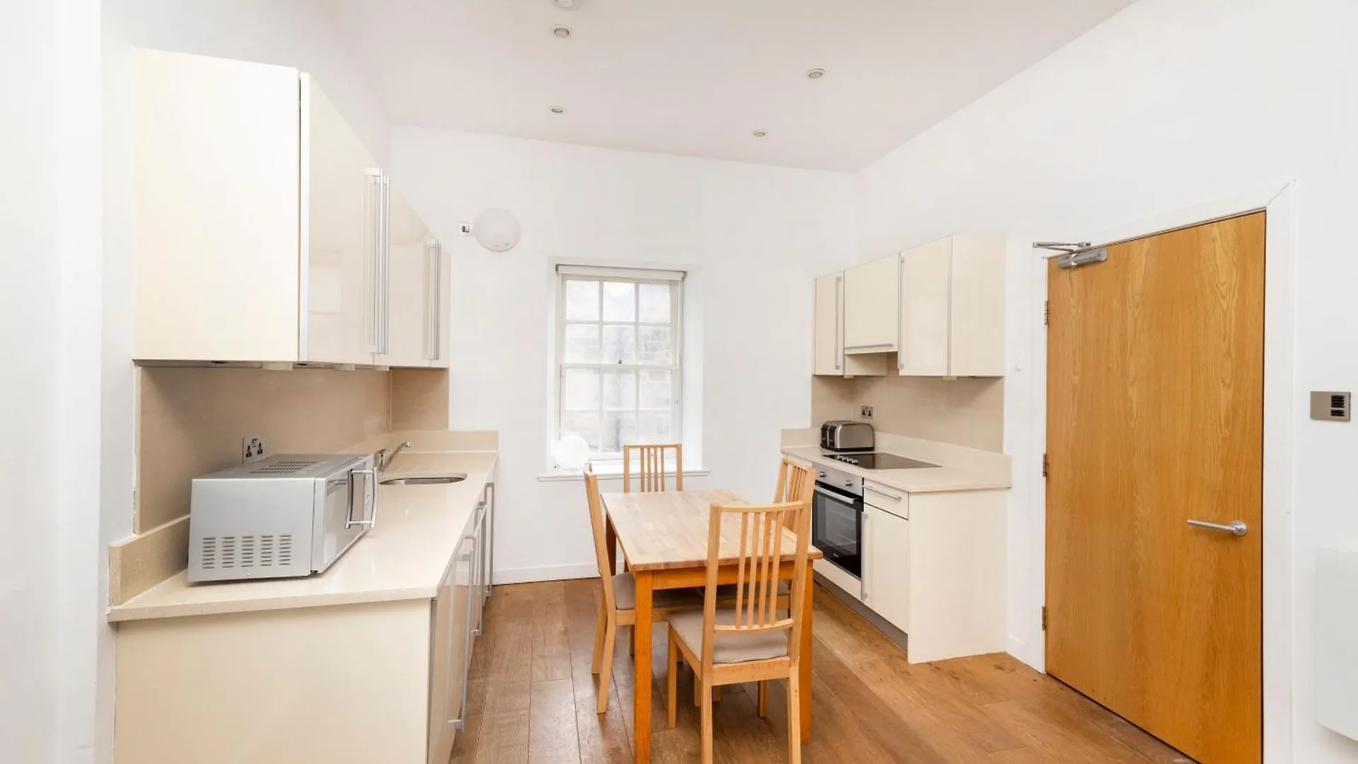 Joivy Superb Flats In The Heart Of Edinburgh Διαμέρισμα